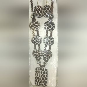 African style  matching necklace and earrings set